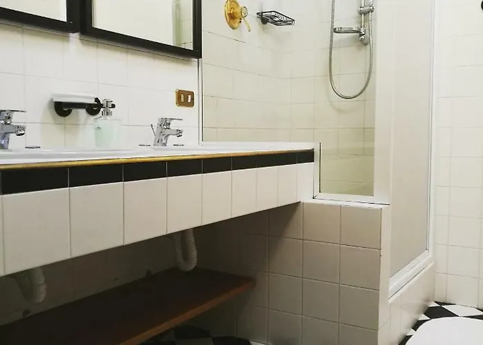 Blq La Santa Bolonia